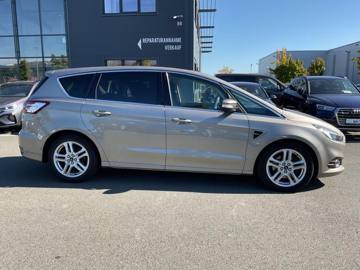 Ford S-Max  Titanium* Aus 2. Hand*Navi*SHZ