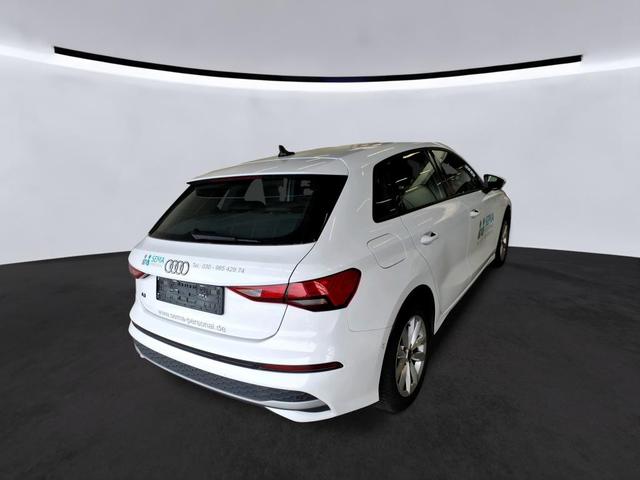 Audi A3 30 eTFSI S-Tronic CarPlay LED digiCockpit PDC